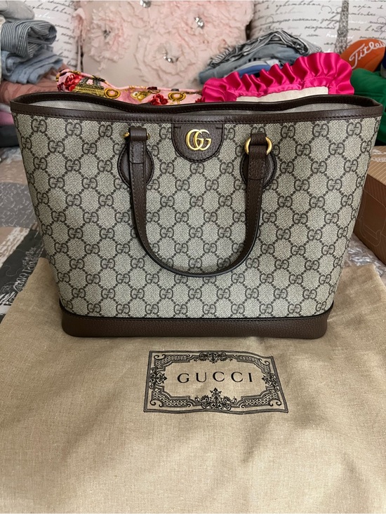 Gucci Handbags - Gucci Beige and Brown Signature Tote